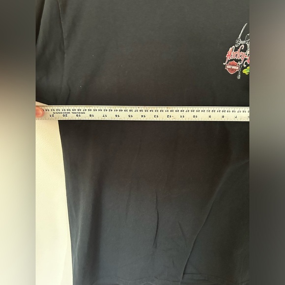 Pirates Jamaica Harley Davidson Tshirt - Picture 5 of 7